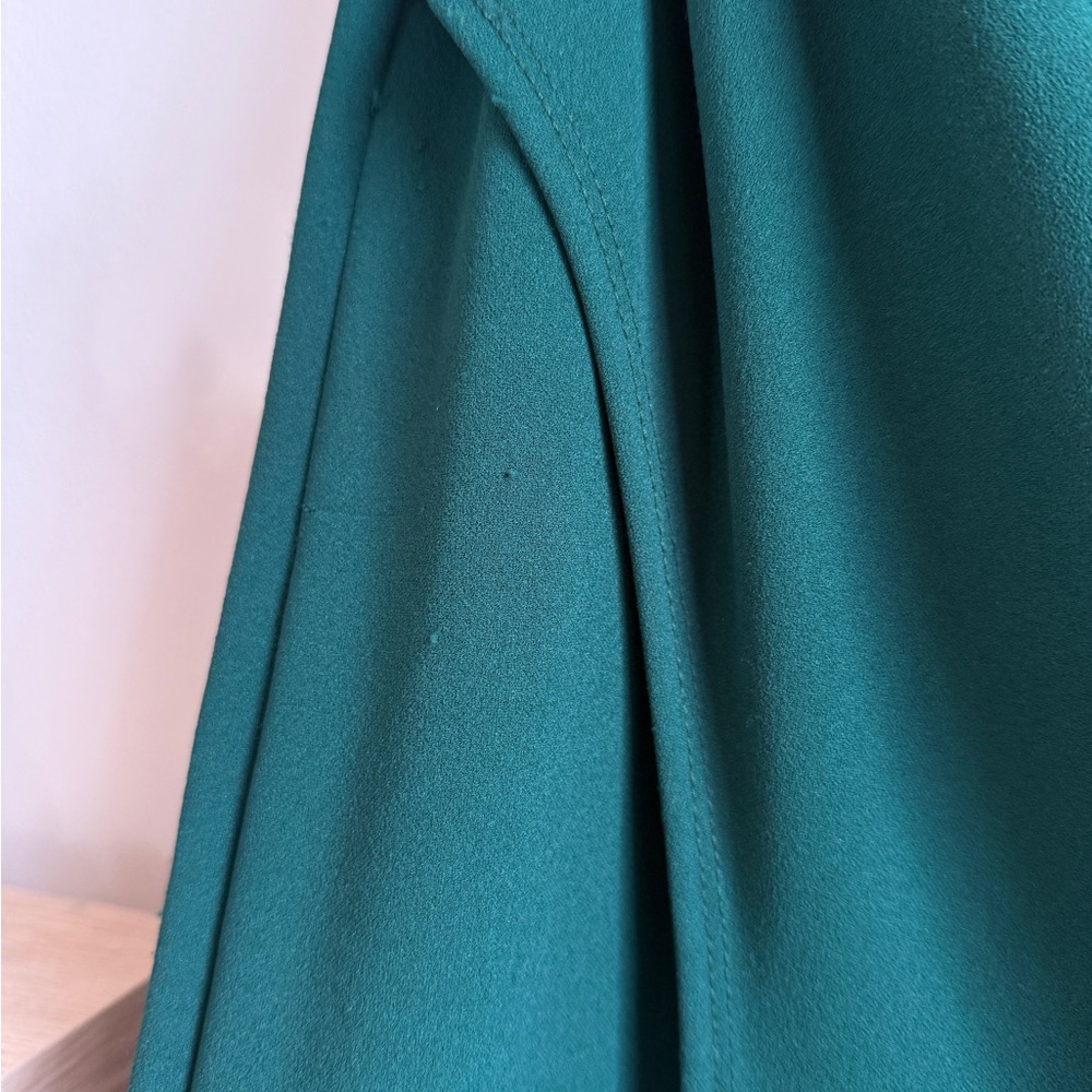 One Shoulder Emerald Maxi Dress - Picture 4 of 5